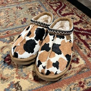 UGG COW PRINT TASMANS